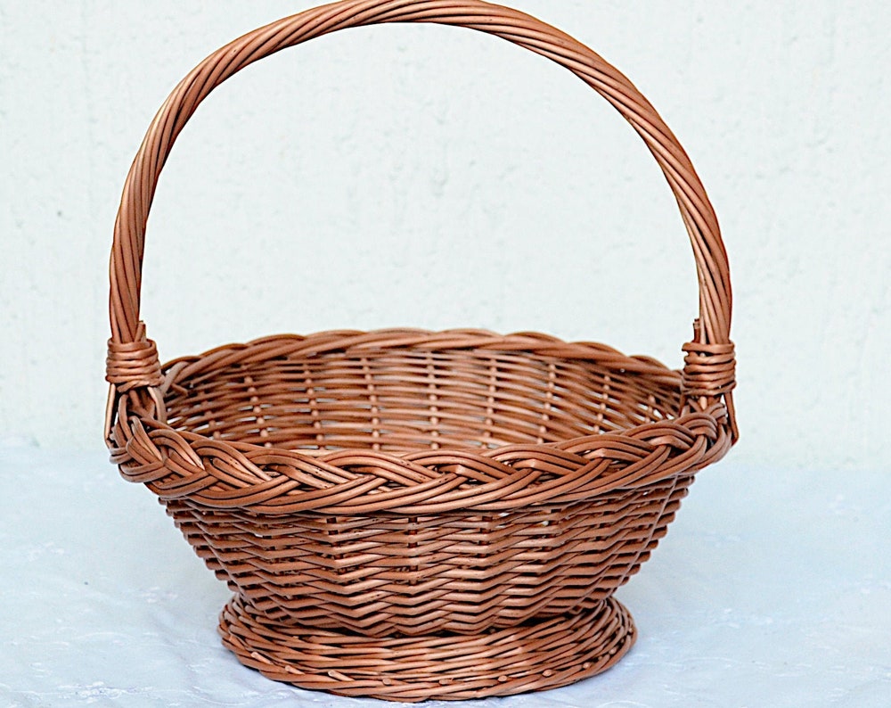 Elegant Gift Basket