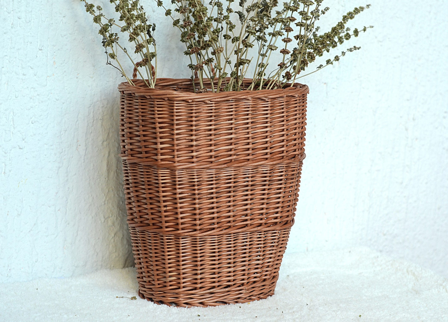 Wall Basket, Door Basket, Flower Display Hanging Basket, Hanging Storage Mail Basket Entryway Decor Door Basket Wall Decor Wall Storage