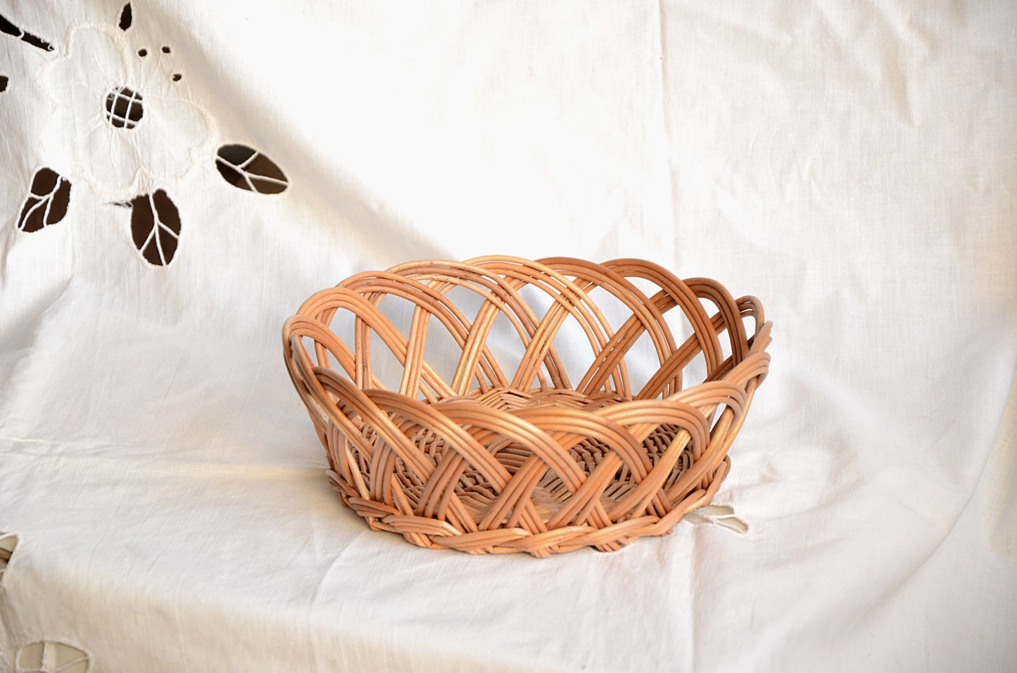 Handwoven Wicker Basket,  Fruit Basket, Bread Basket, Egg Basket, Easter Basket Display Basket, Bohemian Decor, Table Centerpiece Rustic